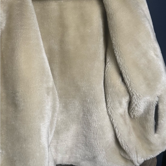 Beyond Sports California Leather Suede Jacket - Picture 8 of 11